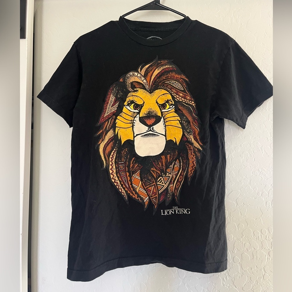 Disney Lion King T-Shirt Medium Black Cartoon Animal Theme Park Graphic Tee
